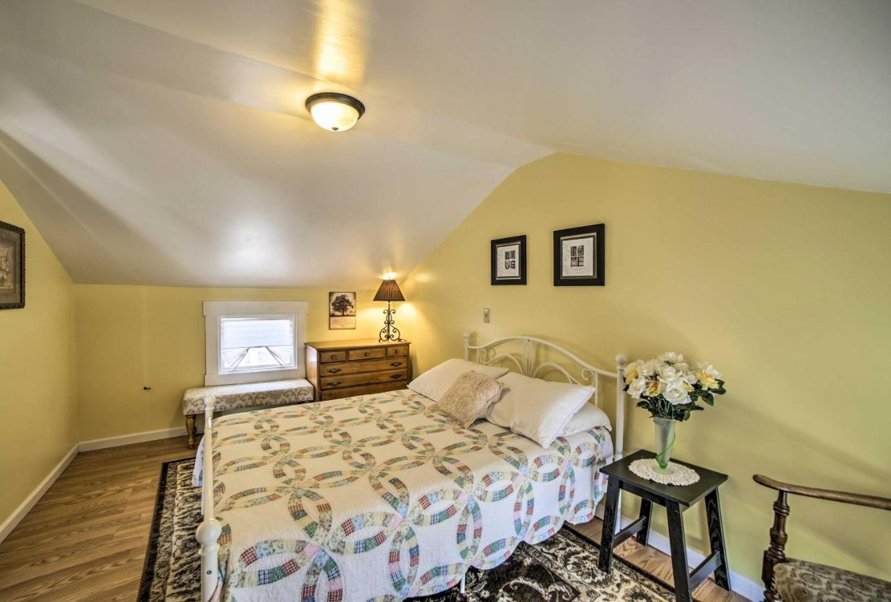 Explore Lake Erie And Strip From Quaint Apartment! جينيفا أن ليك المظهر الخارجي الصورة