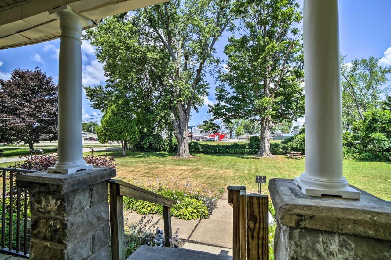 Explore Lake Erie And Strip From Quaint Apartment! جينيفا أن ليك المظهر الخارجي الصورة